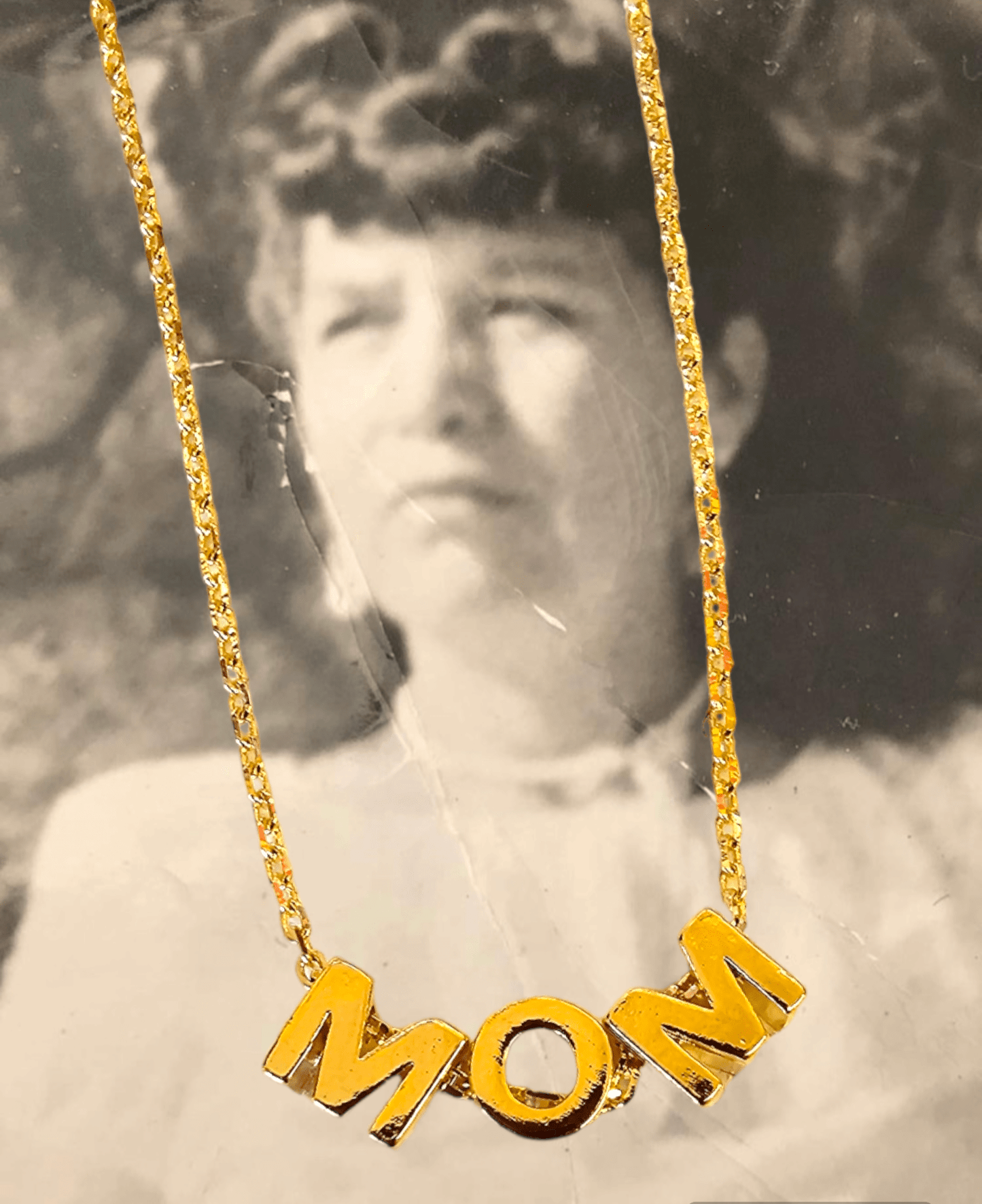 Mom Necklace