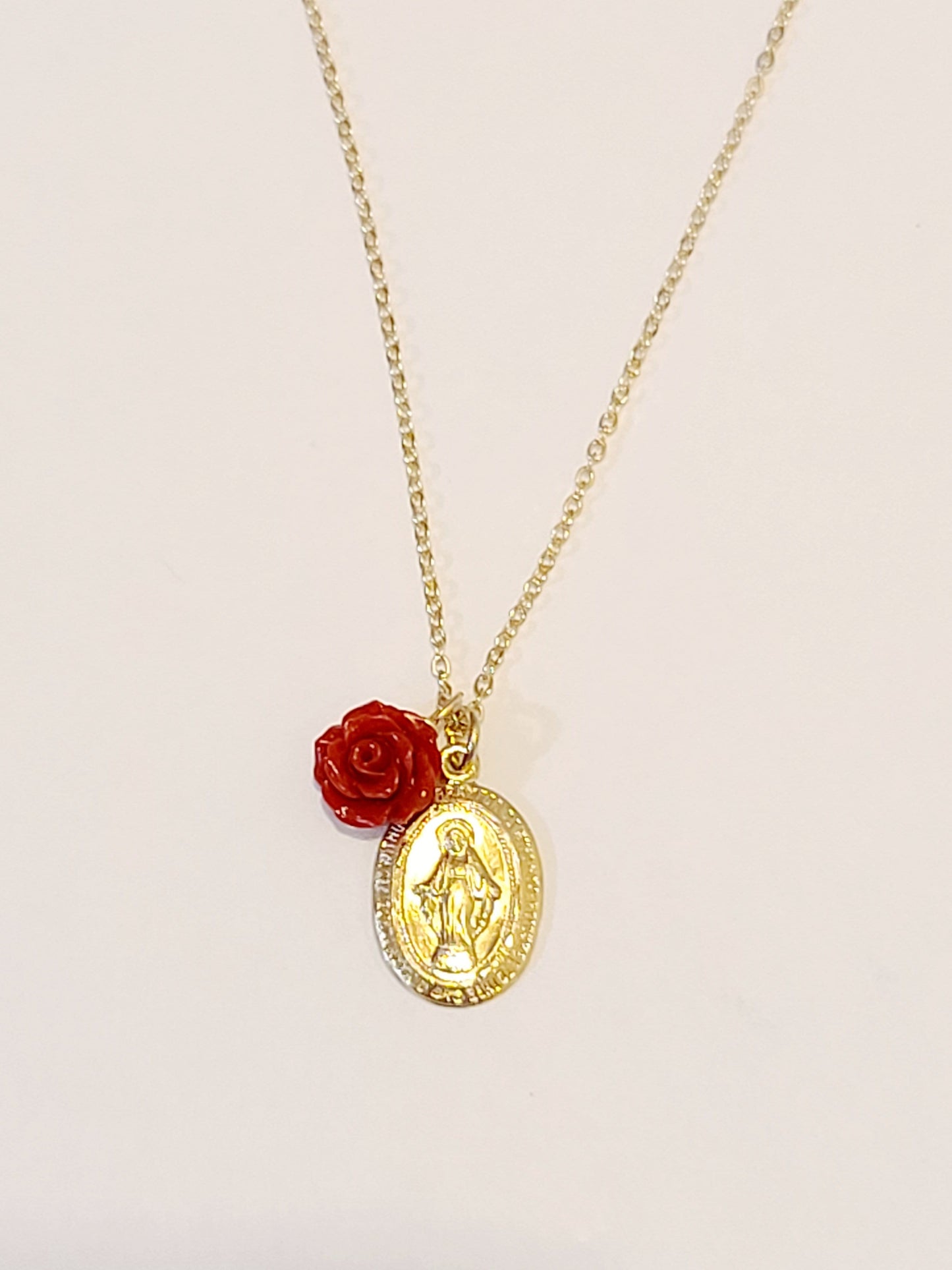 Virgen 14kt Charm Necklace