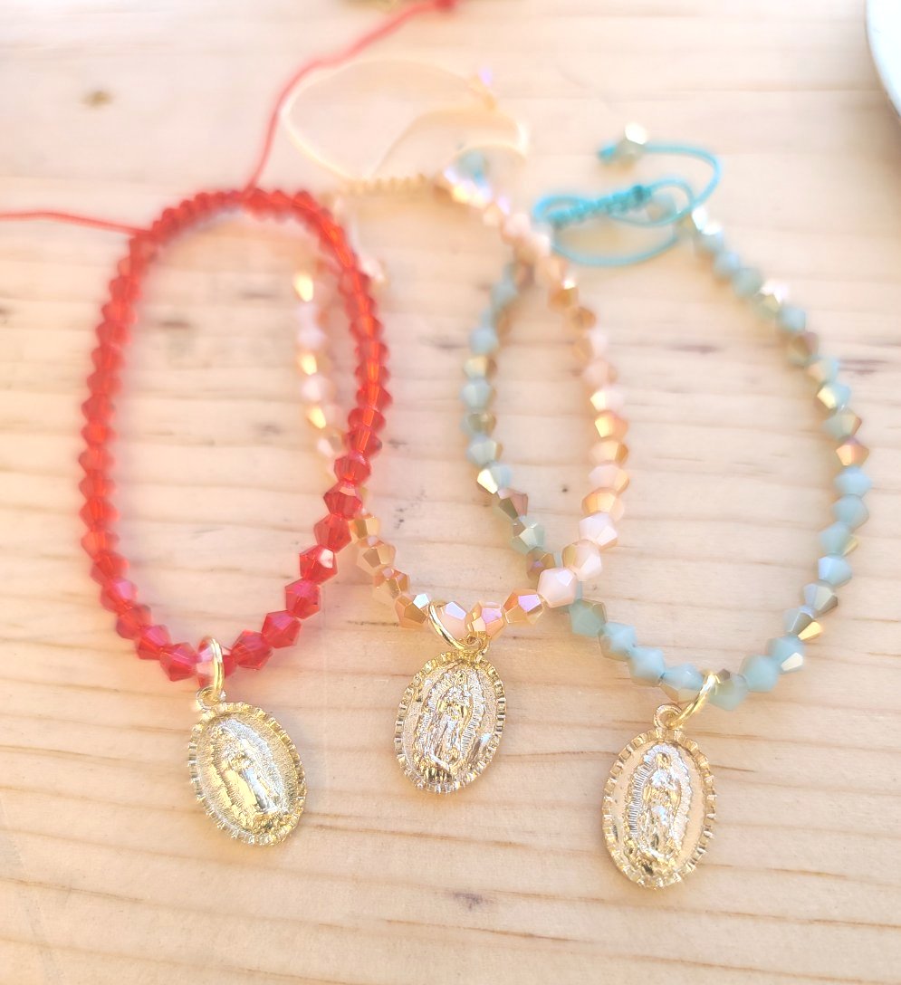 Virgen Crystal Bracelet